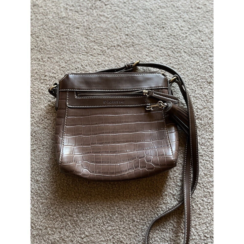 St. John’s Bay Brown Croc Embossed Crossbody Bag Tassel Fall Y2K No
